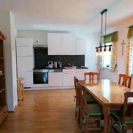 Dorfhof Bauer