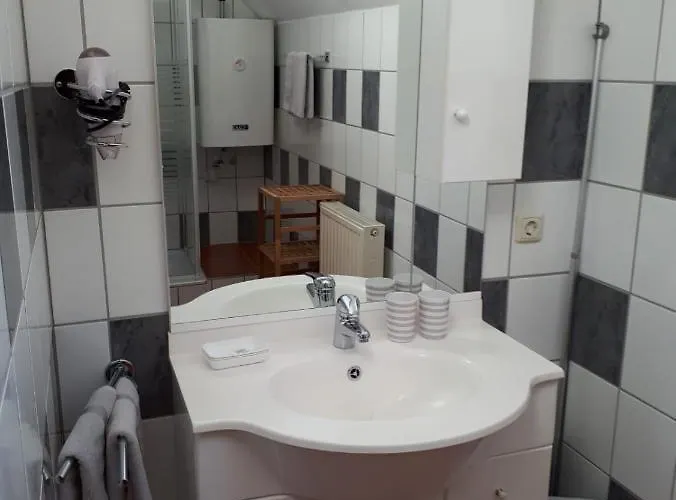 Dorfhof Bauer شقة ريغرسبورغ