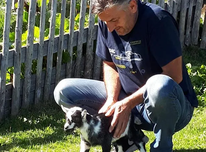 Dorfhof Bauer شقة